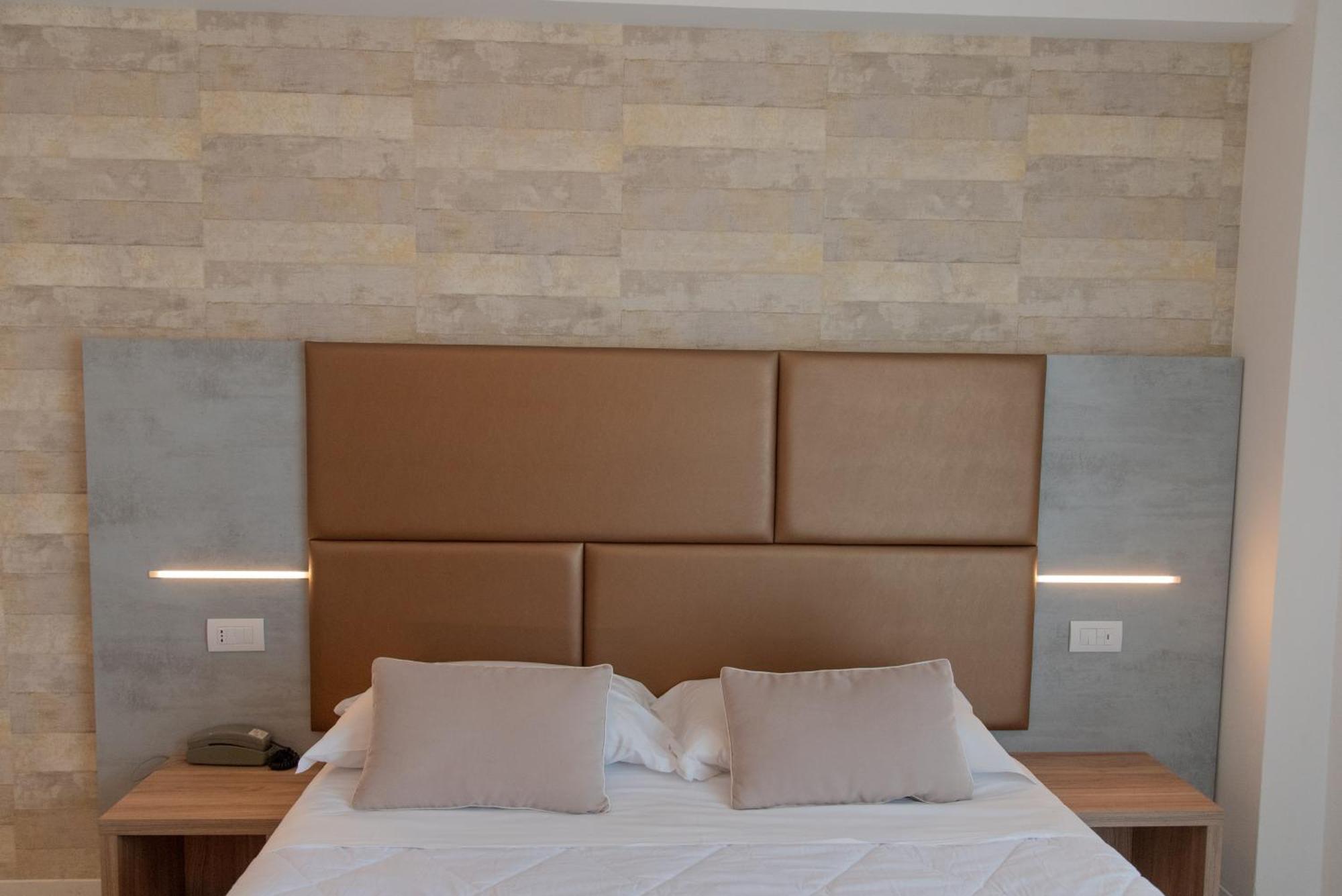 Hotel Maestri Riccione Luaran gambar